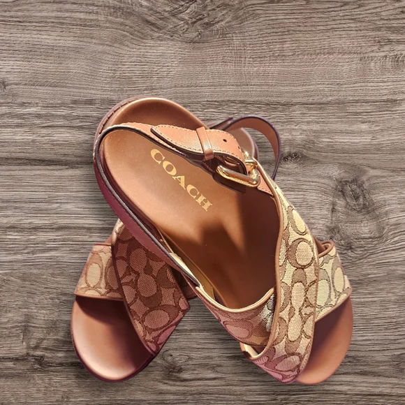 NWOT Coach Fraser Chambray Signature Jacquard Sandal Tan Size 10 - Picture 4 of 6